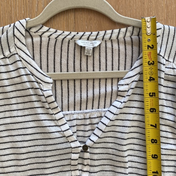 LUCKY BRAND bubble sleeve gauzy button down too CUTE! (MED) - Picture 8 of 13